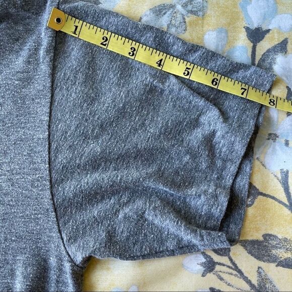 Harry Potter Deathly Hollows Luna Triangle T-Shirt - Picture 4 of 6